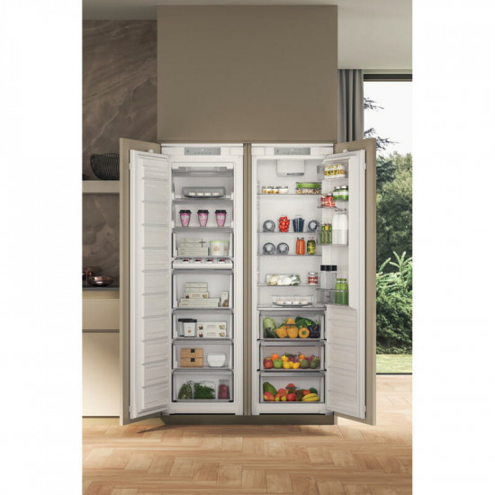 Вбудований холодильник Whirlpool WHSD18A013C1