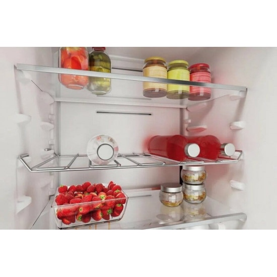 Вбудований холодильник Hotpoint-Ariston HAC20T321