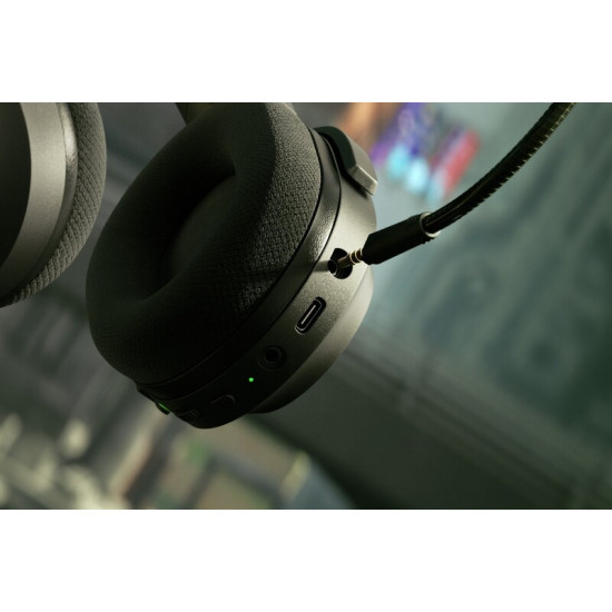 Bluetooth-гарнітура Razer Barracuda Black (RZ04-03790100-R3M1)